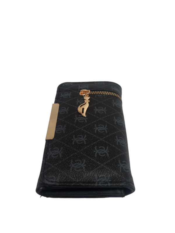 Photoroom-20241015_204026